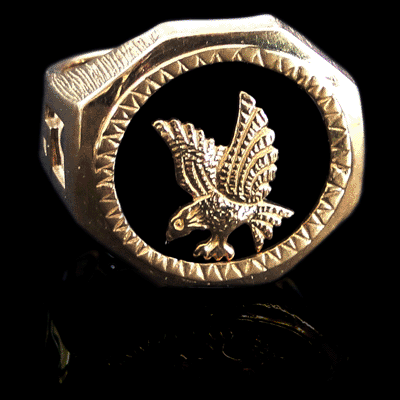 Elvis Eagle Ring 9k Gold<br>